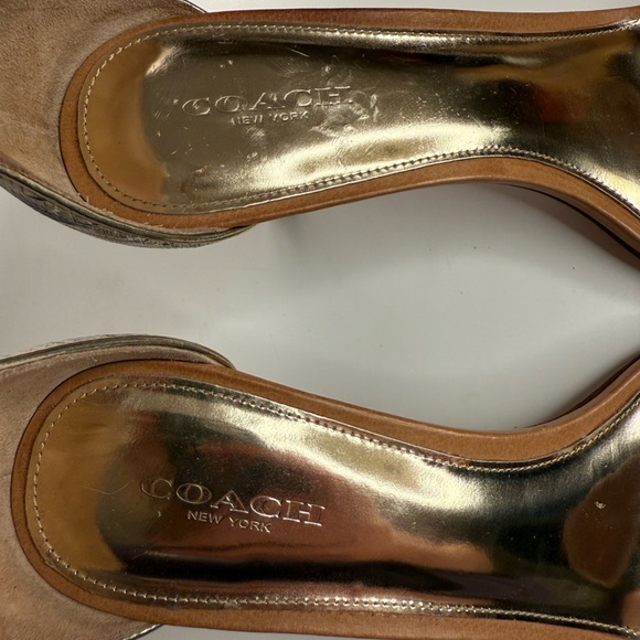 COACH Brown, Gold & White Snakeskin Embossed Round Toe Kitten Heel Shoes Size 9B - Picture 5 of 17